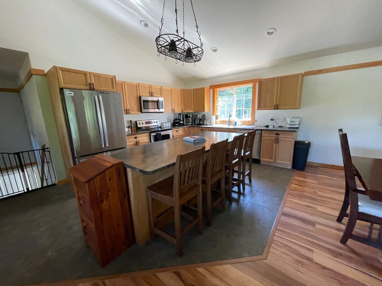 Mikrobølgeovn, ovn, kogeplade, opvaskemaskine