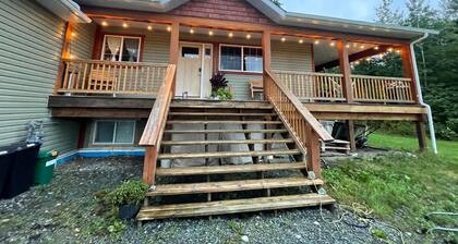 Upper Cottage Retreat on Churchill, Terrace