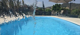 ชาการา มาร์ติเนตติ  