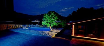 Refúgio n montanhas vista deslumbrante