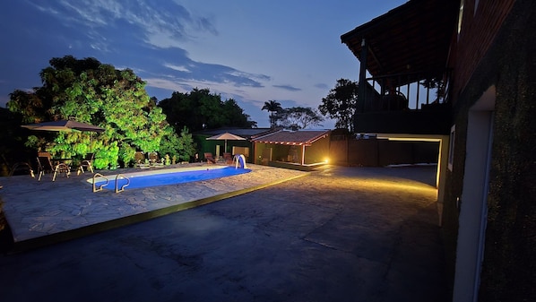 Basic-Villa | Pool