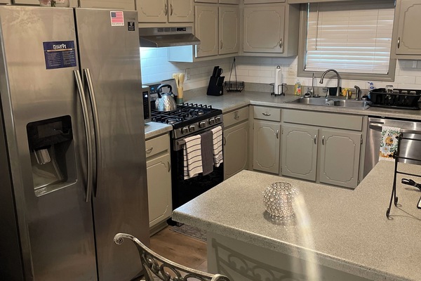 Mikrobølgeovn, ovn, kogeplade, opvaskemaskine