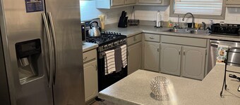 Stockbridge Sanctuary: Charming 3-bedroom house in Atlanta Georgia