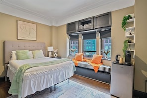 2 habitaciones, tabla de planchar con plancha y wifi gratis 