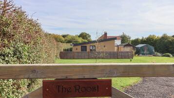 Khuôn viên nơi lưu trú