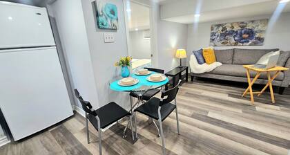 Private 1 BR Apartment•Walk to Subway & Walter Park