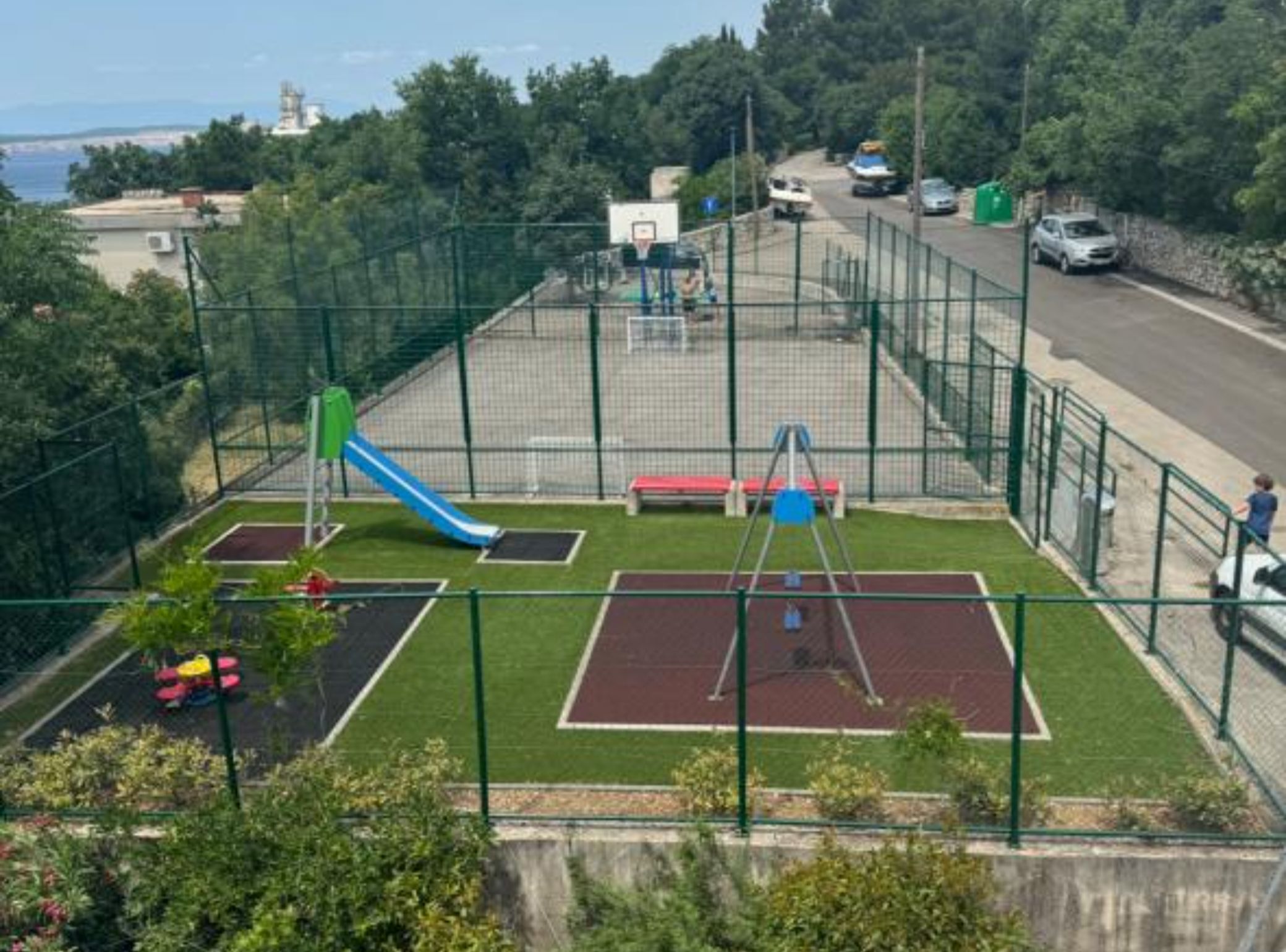 Children's play area - outdoor