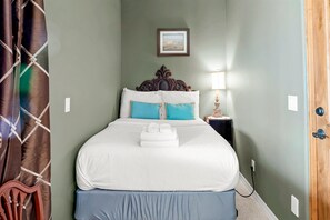 Internet, bed sheets