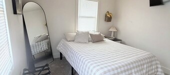 Newly Remodeled Home, Quiet Neighborhood, Perfect for Work, Sports & Outdoors