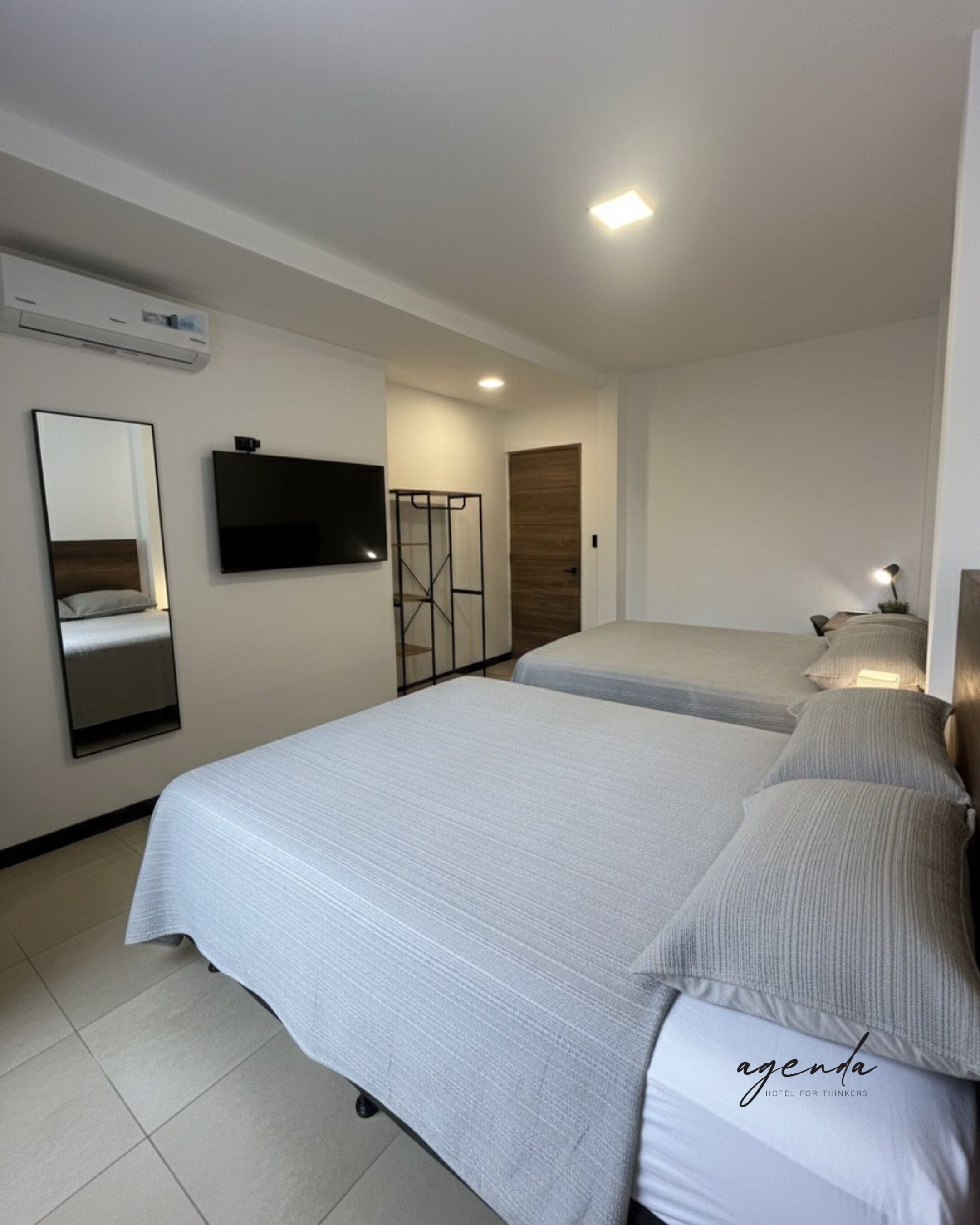 Double Room | Desk, laptop workspace, free WiFi