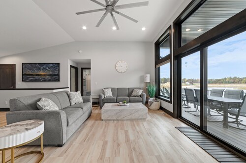 Beautiful 6-bedroom Family Home in Charming New Lisbon, WI