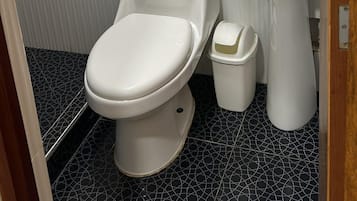 Kamar Double | Kamar mandi