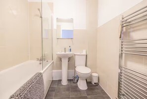 Handtücher, Toilettenpapier