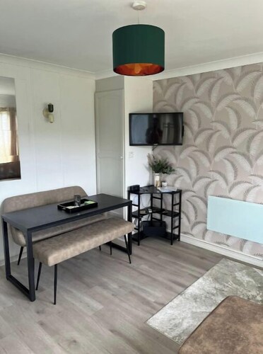 Home on the Broads - Just Renovated.