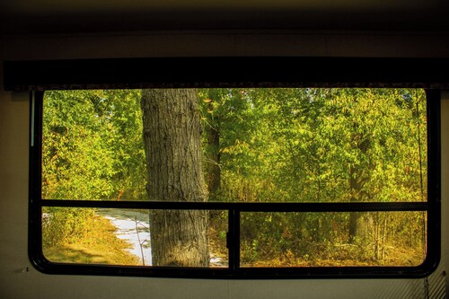 Tranquil Trailside Stay