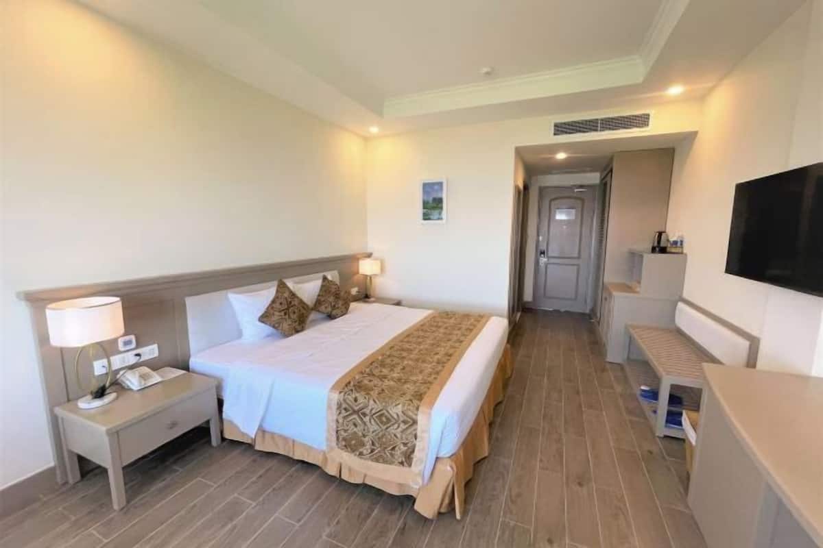 Coffres-forts dans les chambres, Wi-Fi gratuit