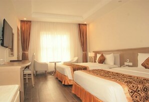 In-room safe, free WiFi