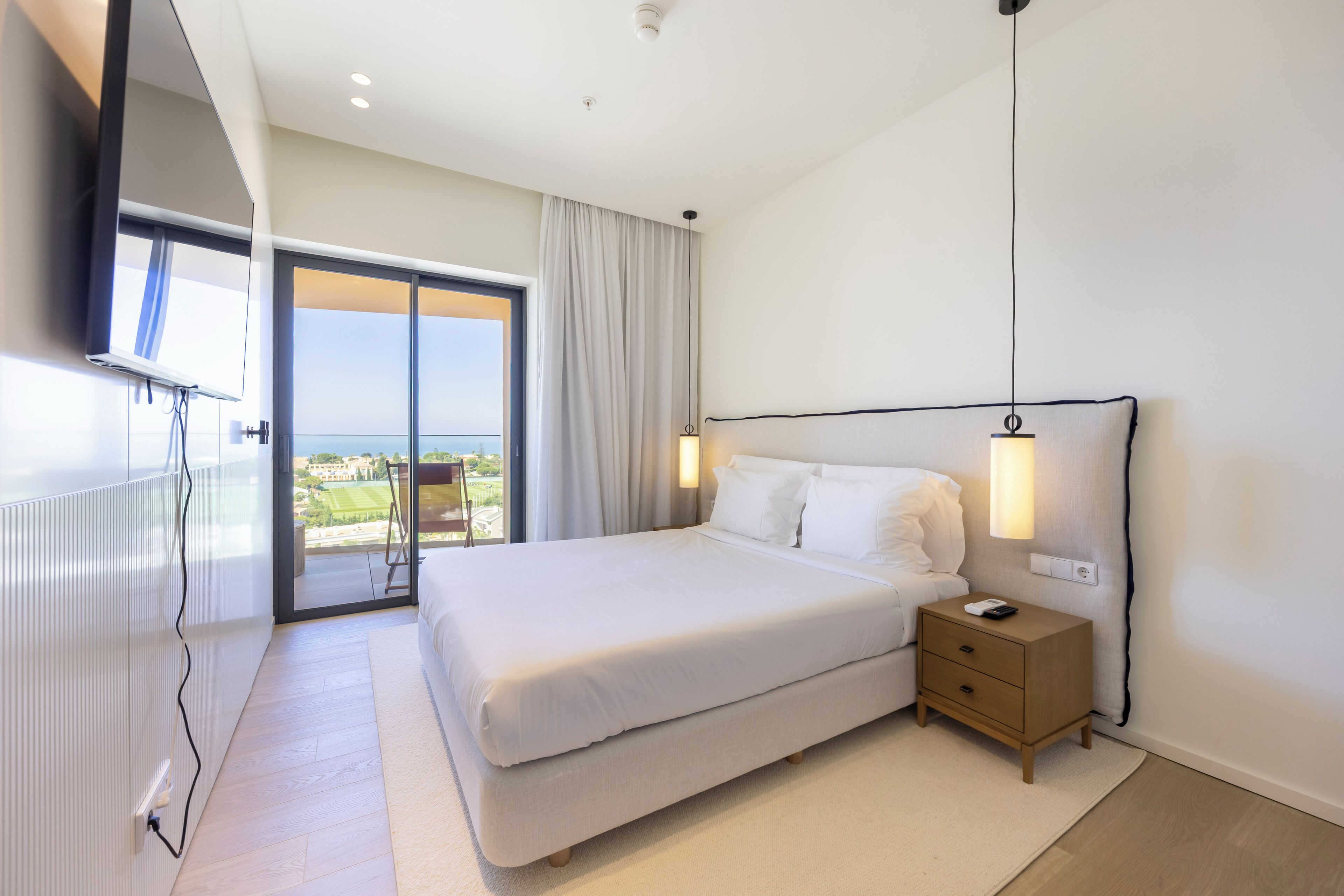 アパートメント 1 ベッドルーム シービュー | WiFi (無料)、ベッドシーツ