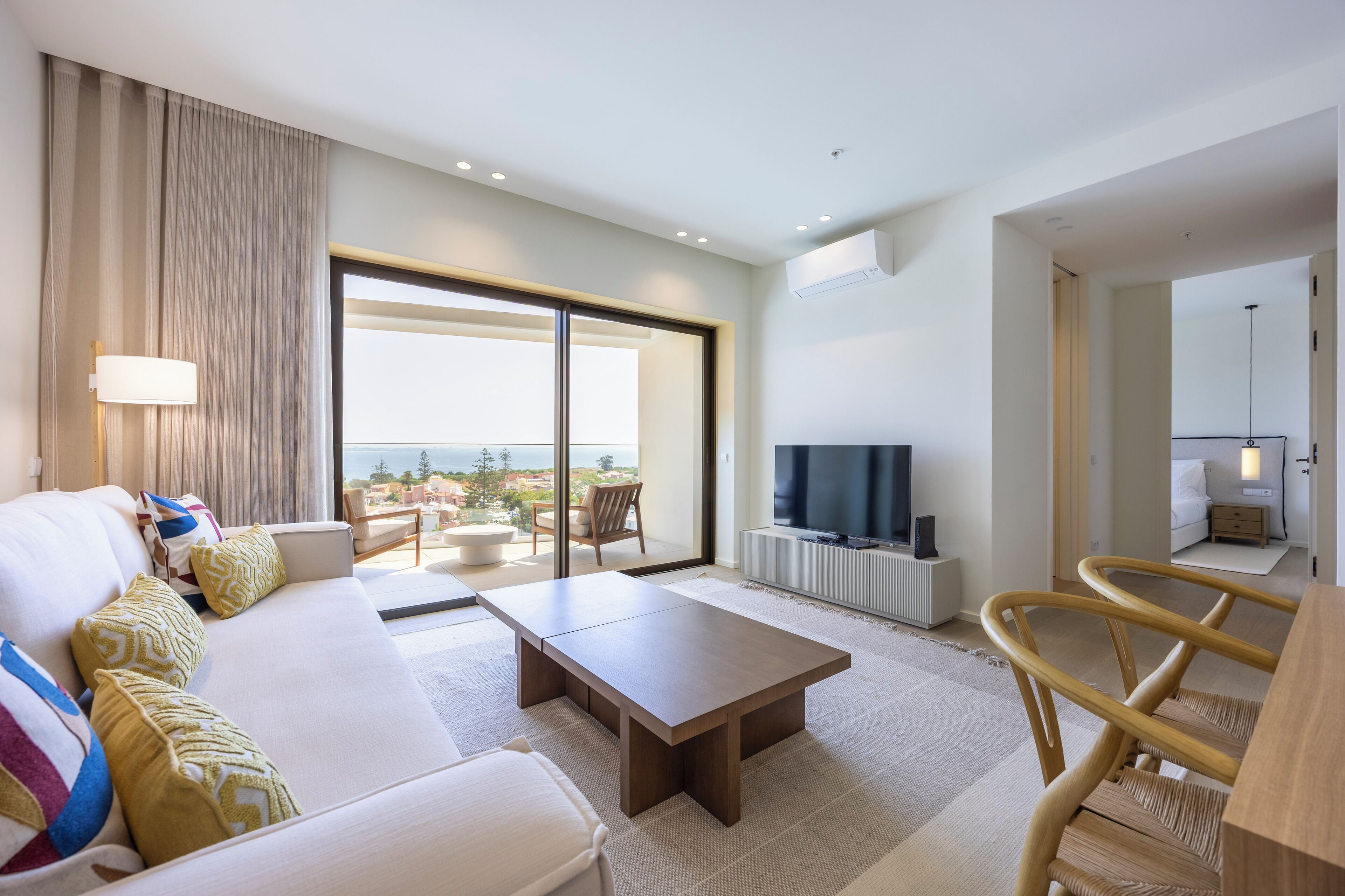 Televisión LCD 32 pulgadas con canales de televisión por cable