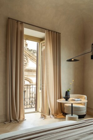 View from room - Palazzo Balsamo  (Palermo)