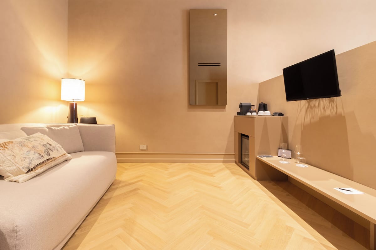 Chambre Quadruple Exclusive | Coffres-forts dans les chambres, chambres insonorisées, Wi-Fi gratuit