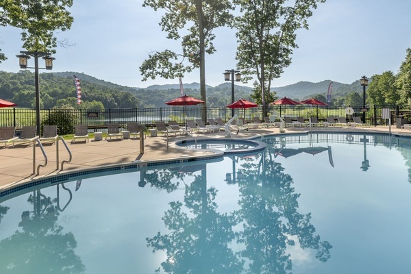 Gentle ripples and crisp mountain air set the scene for sun-drenched days and lakeside lounging.