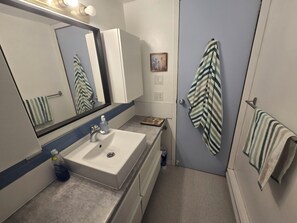 Towels, soap, toilet paper