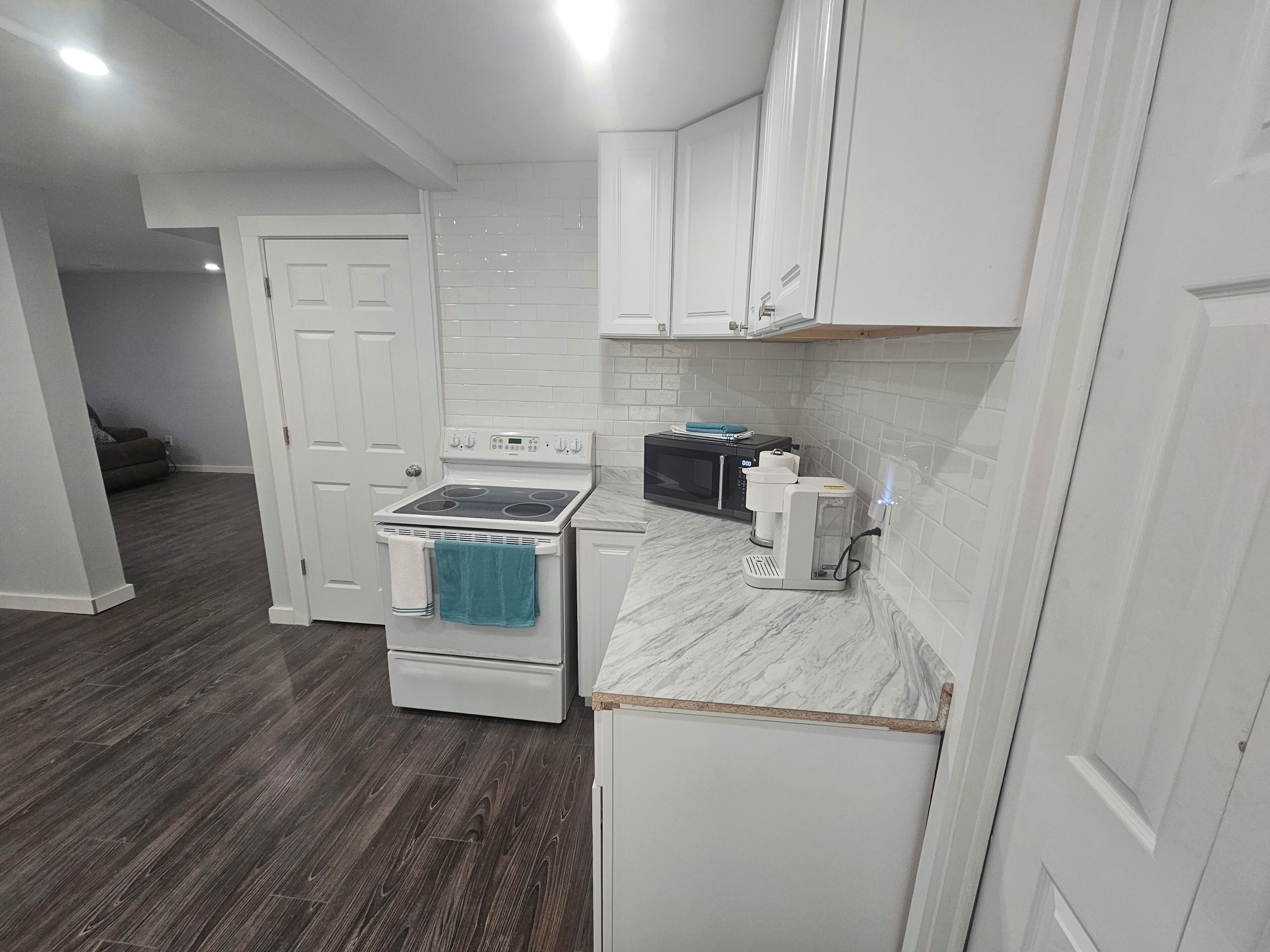 Microondas, horno y parrilla de estufa 