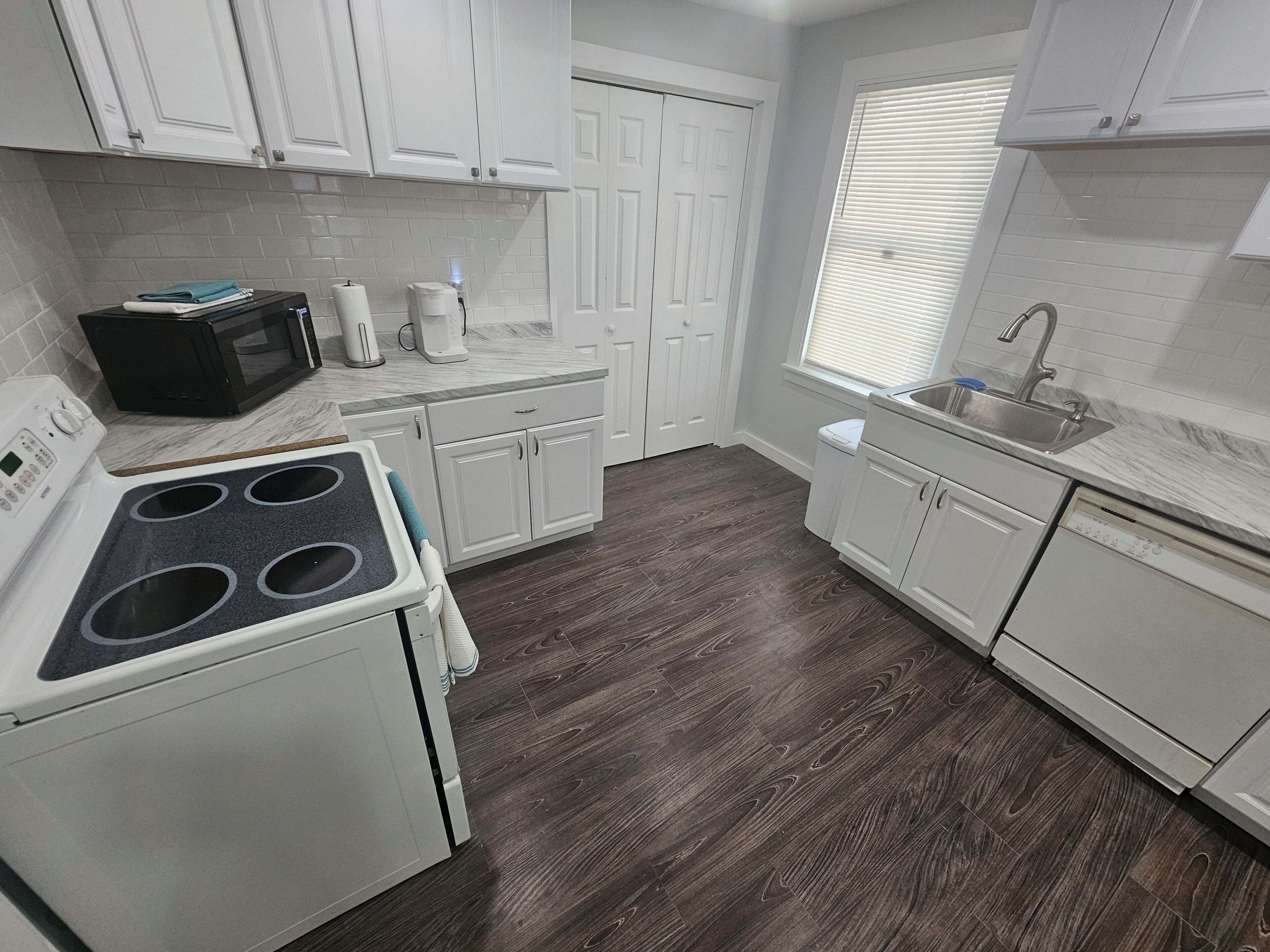 Microones, forn i placa de cuina 