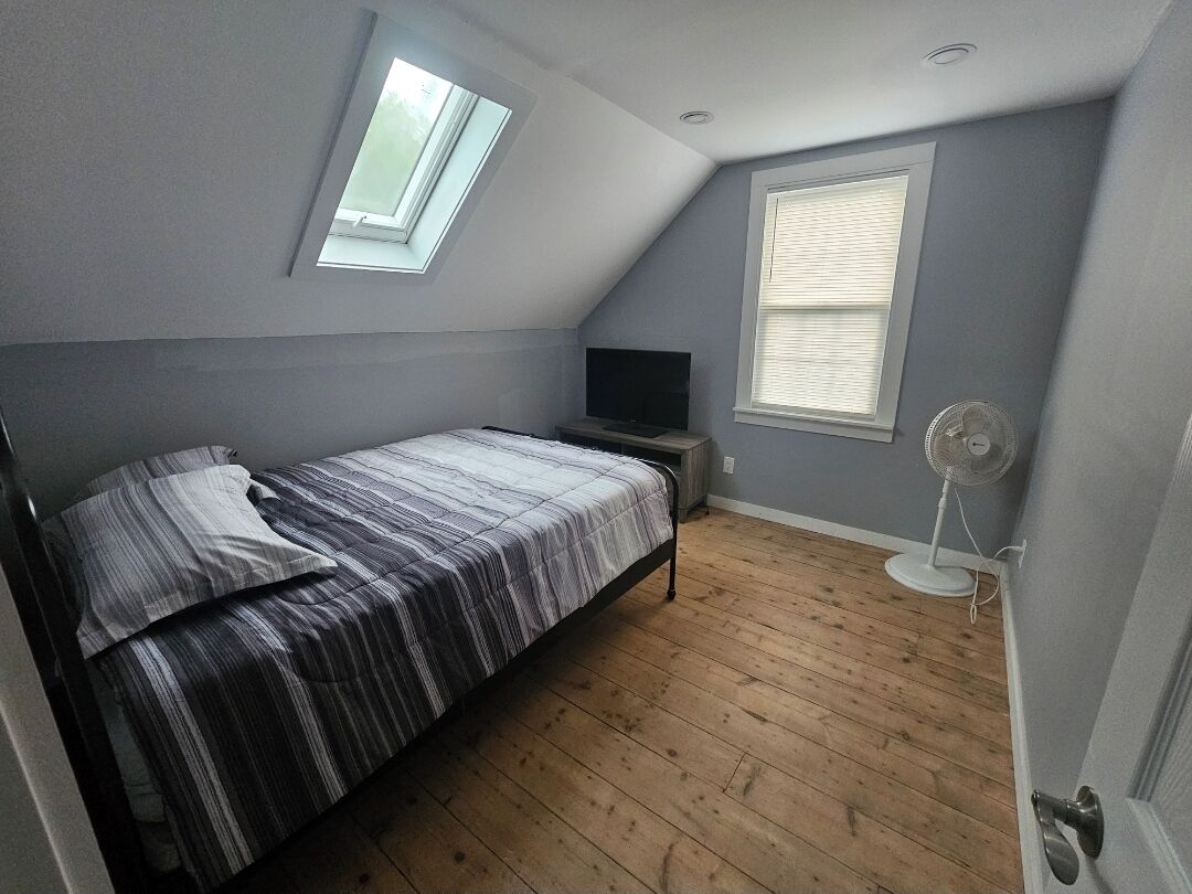 3 makuuhuonetta, internet