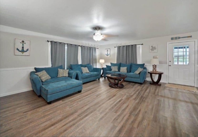 Gorgeous 4-bedroom House On The Colorado River In Charming Matagorda, Tx. - Matagorda, TX