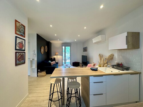 CASA BLUM #3 - T2 climatisé avec terrasse, à 2 pas de la gare