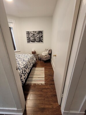 1 chambre, accès au Wi-Fi (inclus), literie fournie