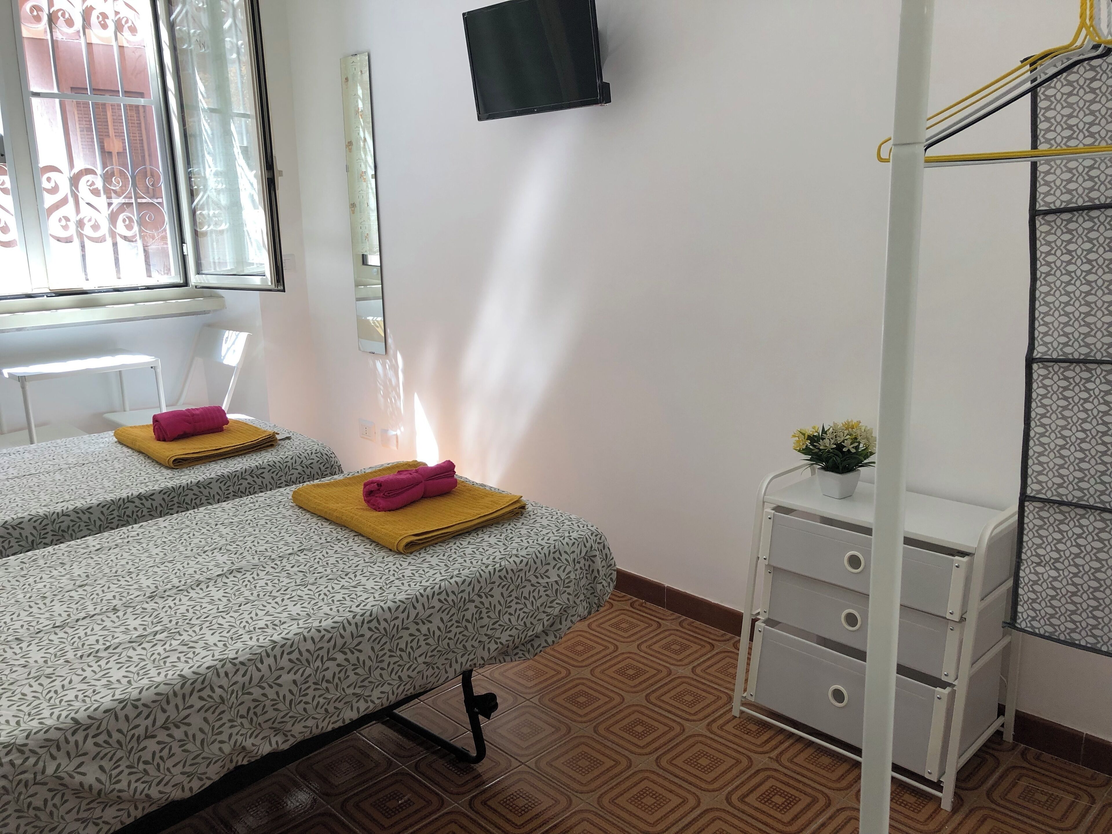 2 sovrum, strykjärn/strykbräda, wi-fi och sängkläder