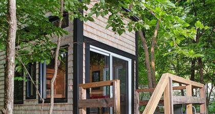 Off Grid Tiny House Surrounded by Forest!