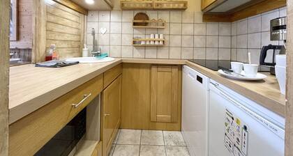 (14.003) Spacious T2 ski in ski out Les Menuires