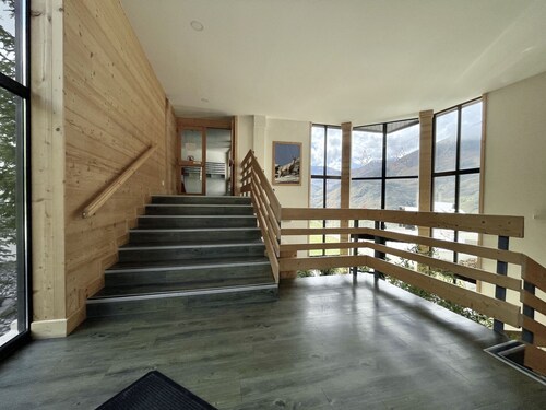 (AM.003) Spacieux T2 skis aux pieds Les Menuires