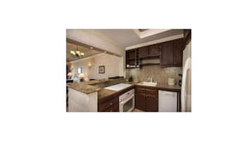 Micro-ondes, four, plaque de cuisson, lave-vaisselle