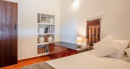 Authentic Alentejo Farmhouse