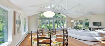 Charming 3-bedroom Ranch in Weston Near Westport & Fairfield