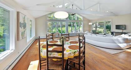 Charming 3-bedroom Ranch in Weston Near Westport & Fairfield