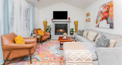 Pet Friendly-Sleeps 8-Centrally located near University, NoDa, Uptown & Concord.