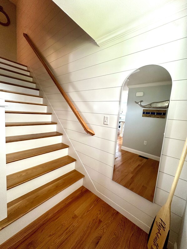 Interior - Large Beach House at White Horse Beach, Plymouth MA: Nov-May Monthly Rental! (Plymouth)