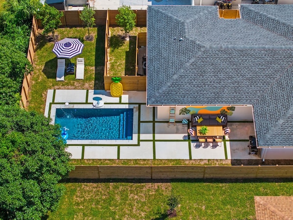 Outdoor pool, a heated pool