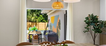 Luxury 4BR Family Retreat w/ Pool, Outdoor Kitchen & Modern Lounge