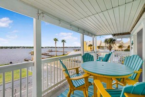 Lejlighed - flere senge (Lagoon Run 113) | Udendørs spisemuligheder