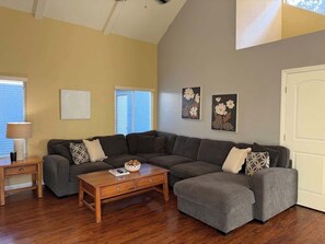 TV, fireplace, offices