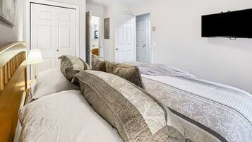 2 chambres, fer et planche Ă repasser, lit parapluie, Wi-Fi