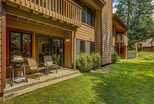 Convenient Townhome Near Downtown McCall