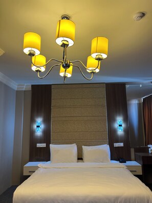 Deluxe Double Room | Individually decorated, individually furnished, desk, laptop workspace - EGAN HOTEL (Jijiga)